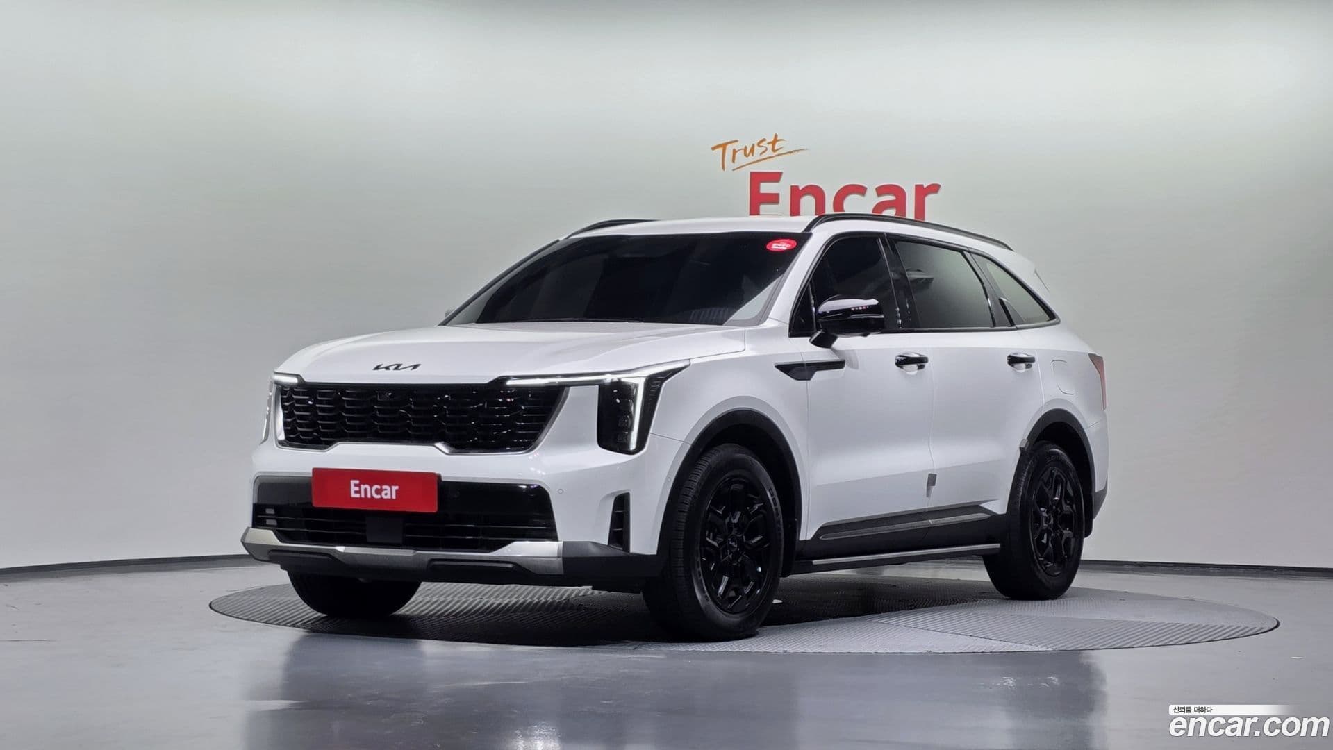 Main__Slider__Photo:Sorento Kia 2023.9-0