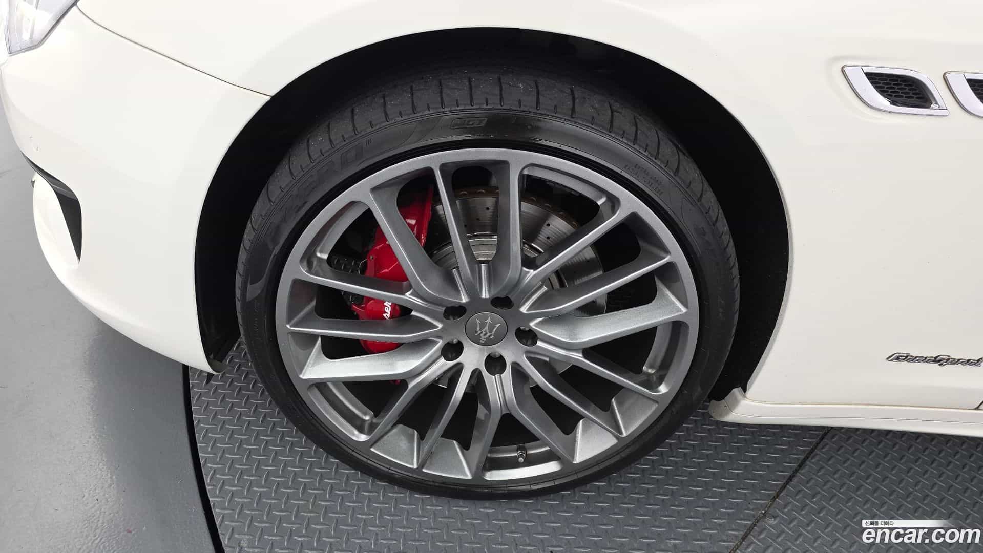 Quattroporte Maserati 2018.1-OUTER-005