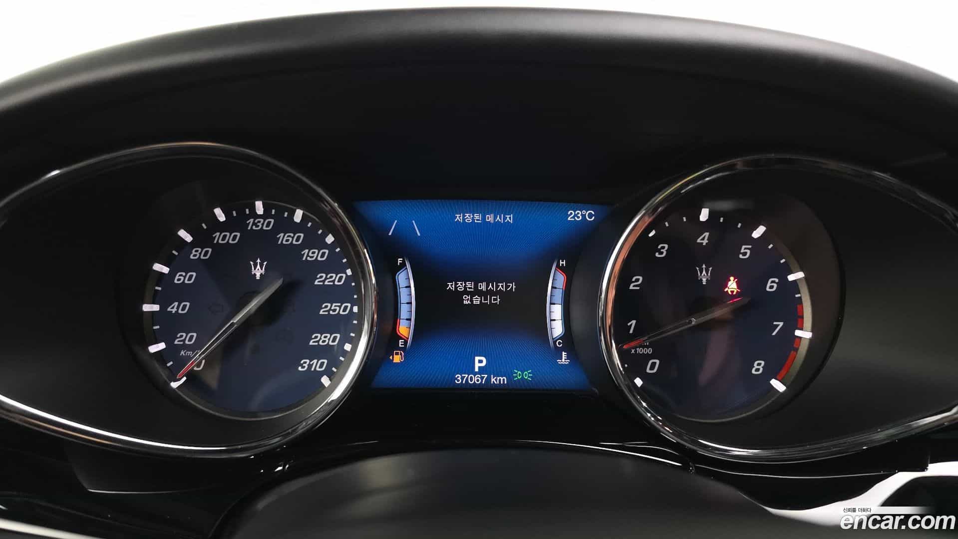 Quattroporte Maserati 2018.1-INNER-008