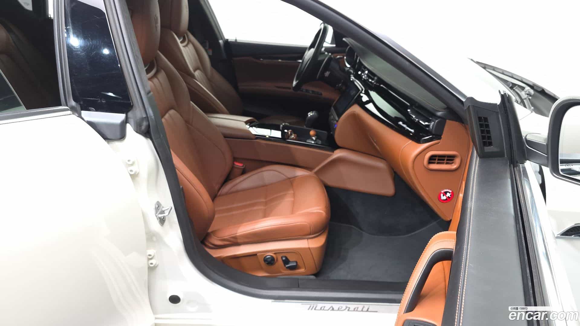 Quattroporte Maserati 2018.1-OPTION-015