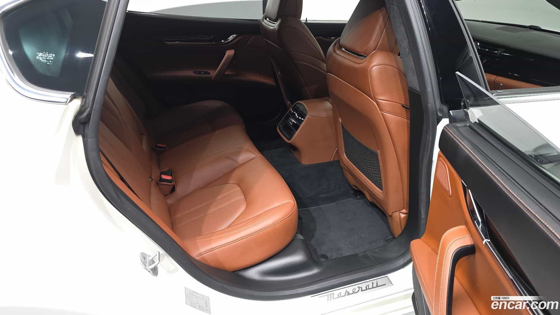 Quattroporte Maserati 2018.1-OPTION-016