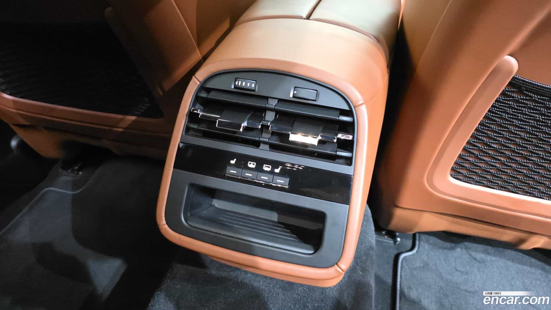 Quattroporte Maserati 2018.1-OPTION-022