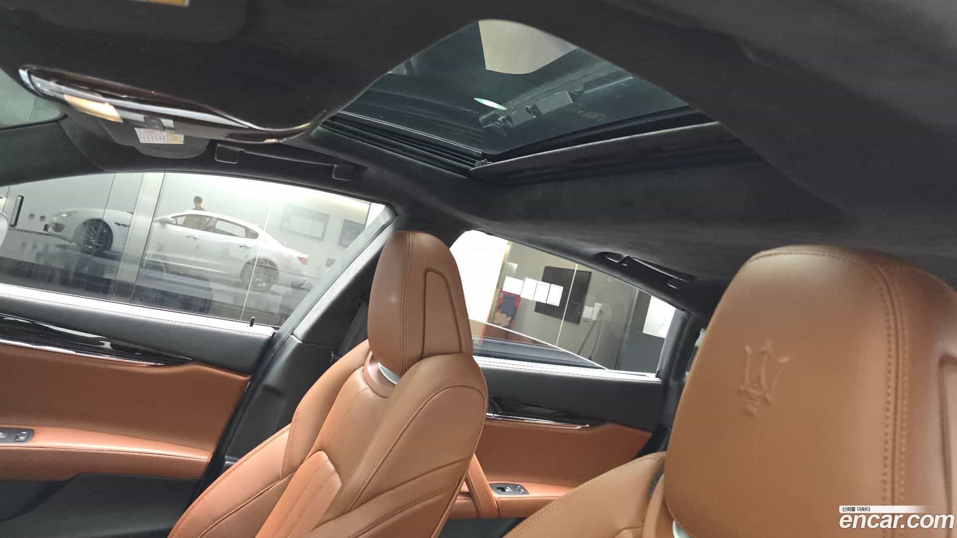 Quattroporte Maserati 2018.1-OPTION-023
