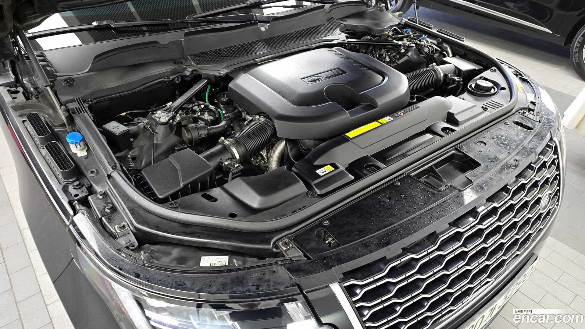 Range Rover Land Rover 2021.5-INNER-006