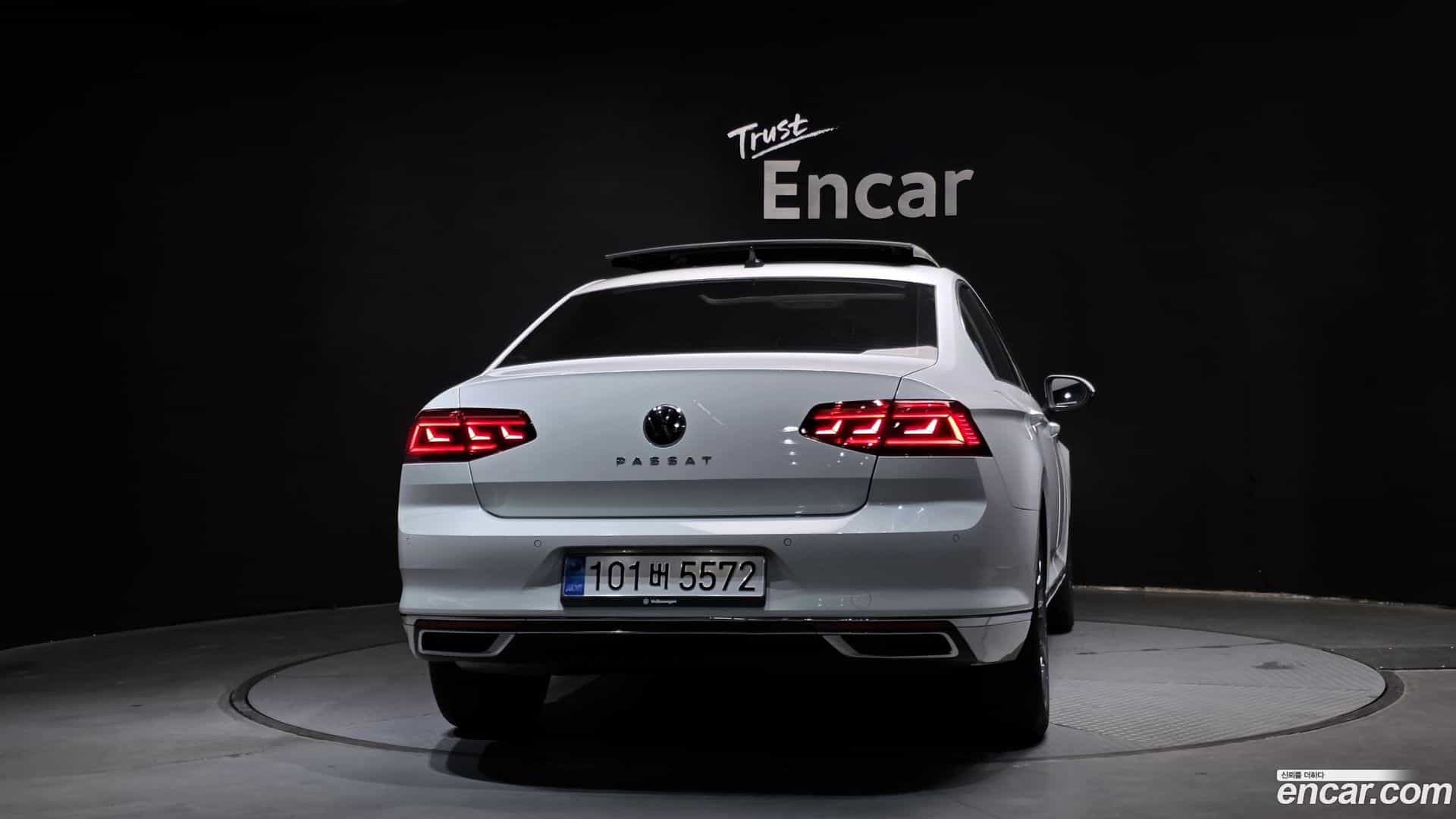 Passat Volkswagen 2021.0-OUTER-004