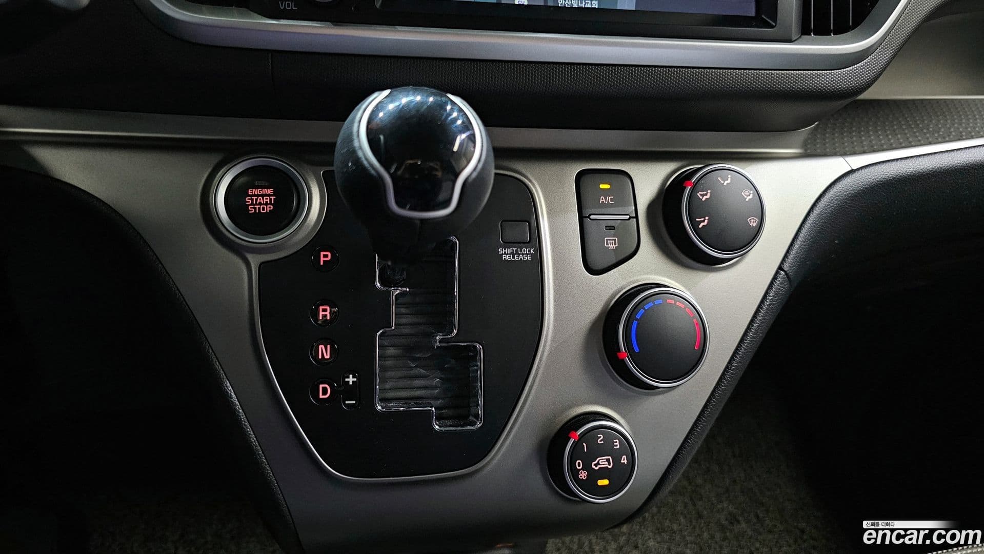 Main__Slider__Photo:RAY Kia 2022.4-8