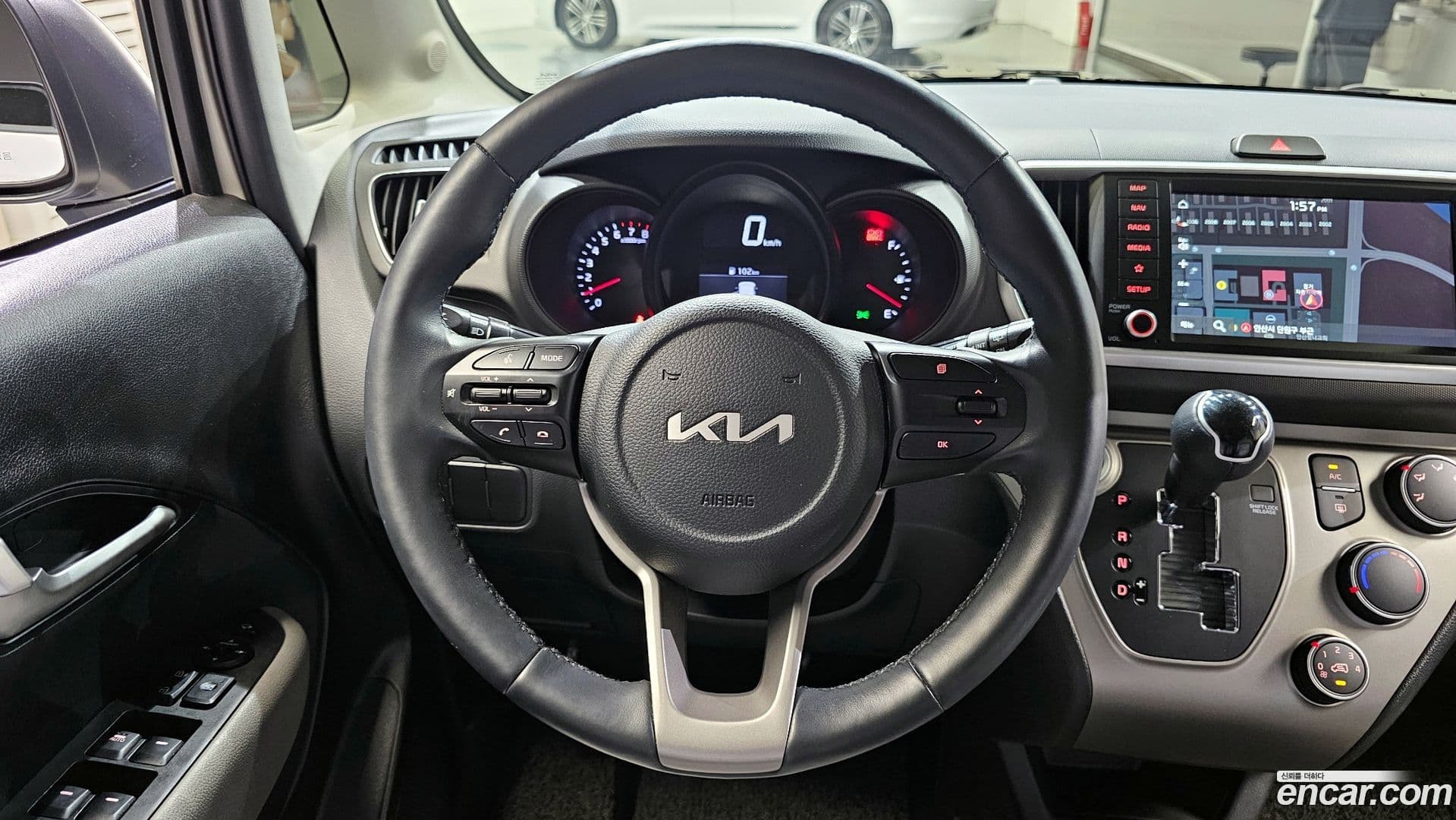 Main__Slider__Photo:RAY Kia 2022.4-12