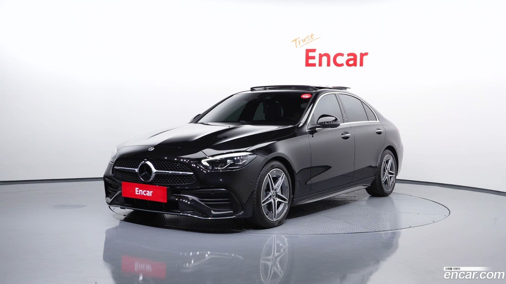 Main__Slider__Photo:C-Class Mercedes-Benz 2024.5-0