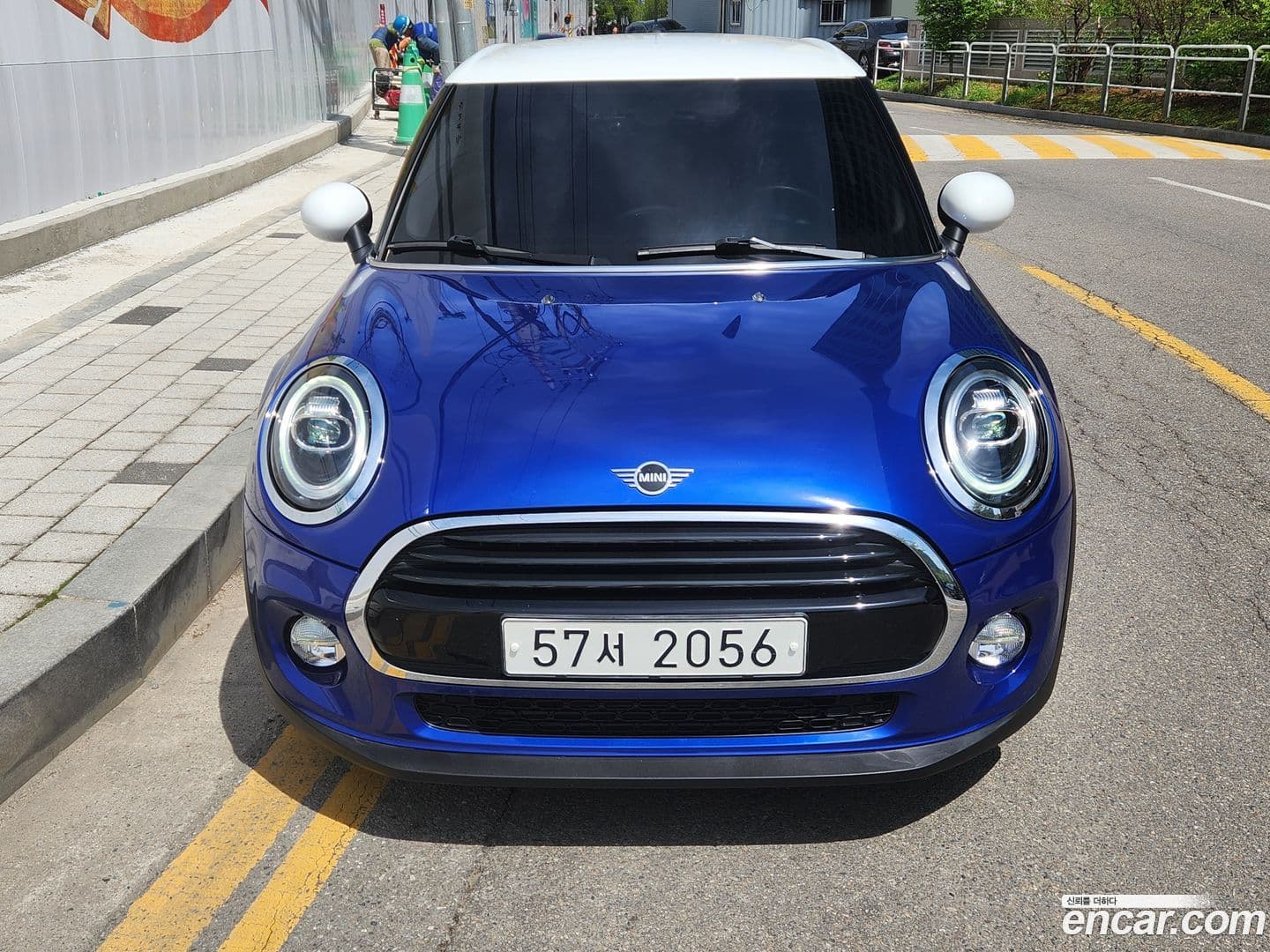 Main__Slider__Photo:Cooper Mini 2019.7-0