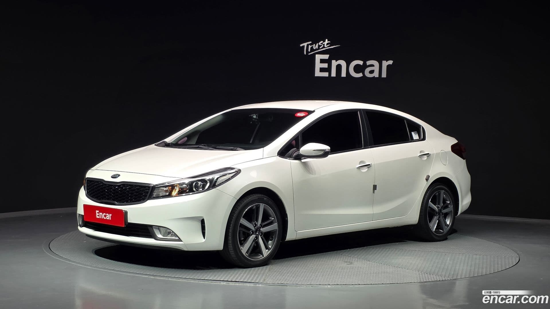 Main__Slider__Photo:K3 Kia 2016.7-0