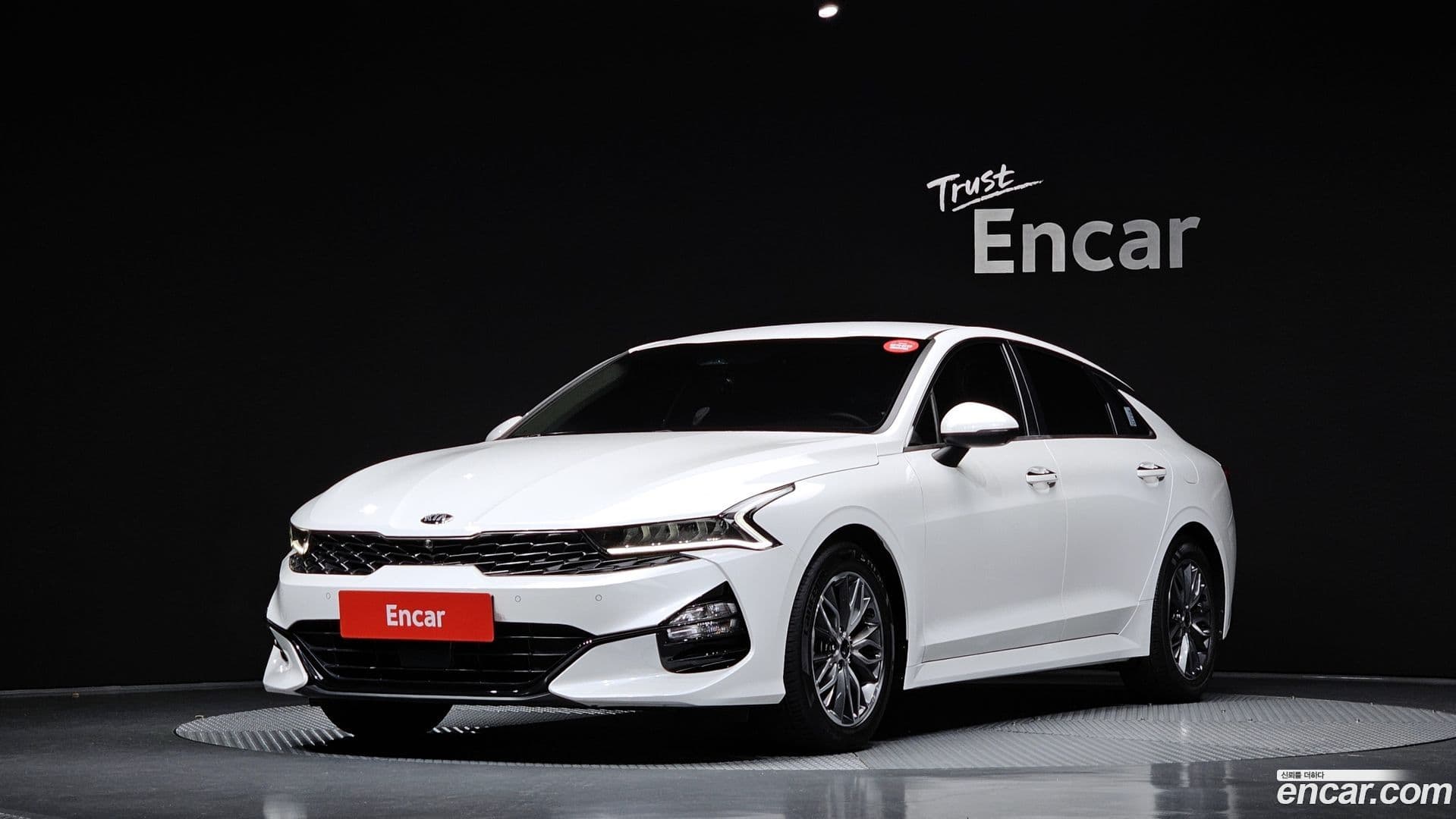 Main__Slider__Photo:K5 Kia 2020.4-0