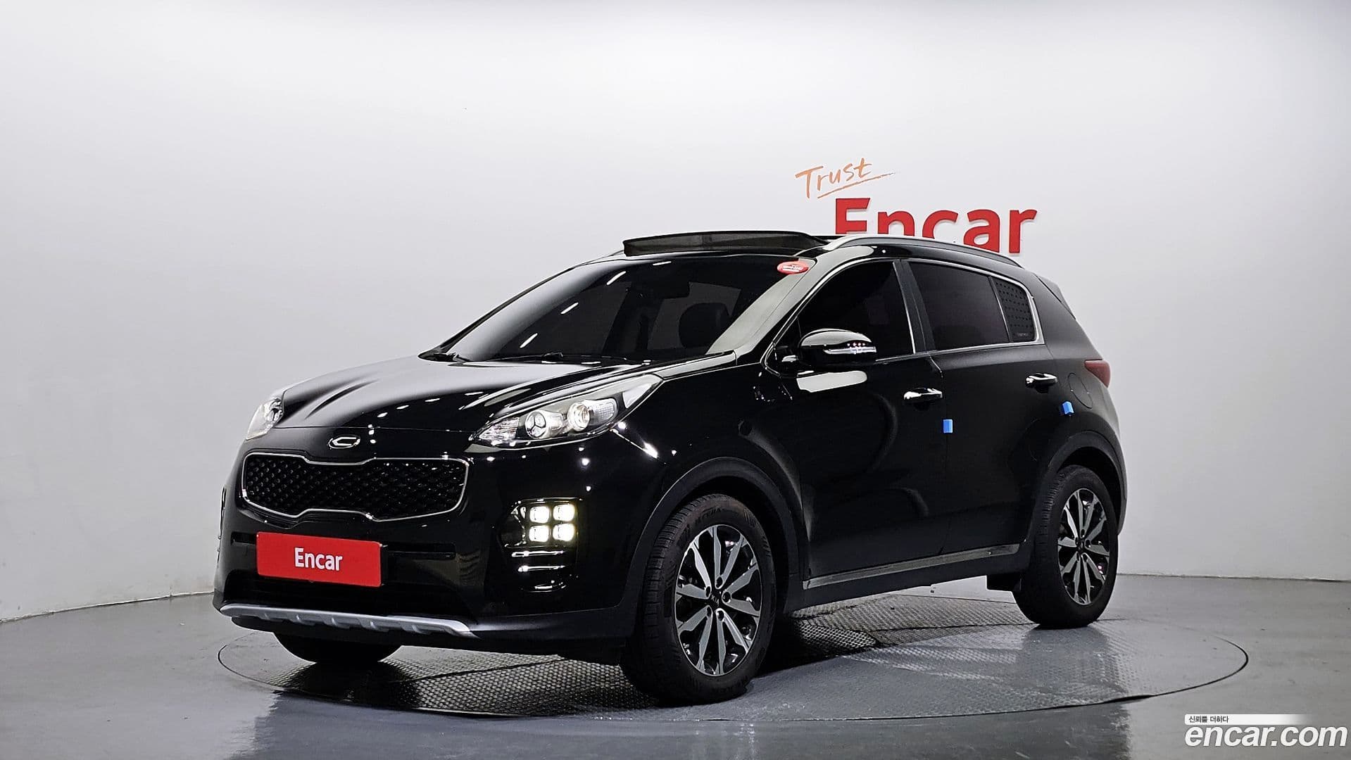Main__Slider__Photo:Sportage Kia 2015.9-0