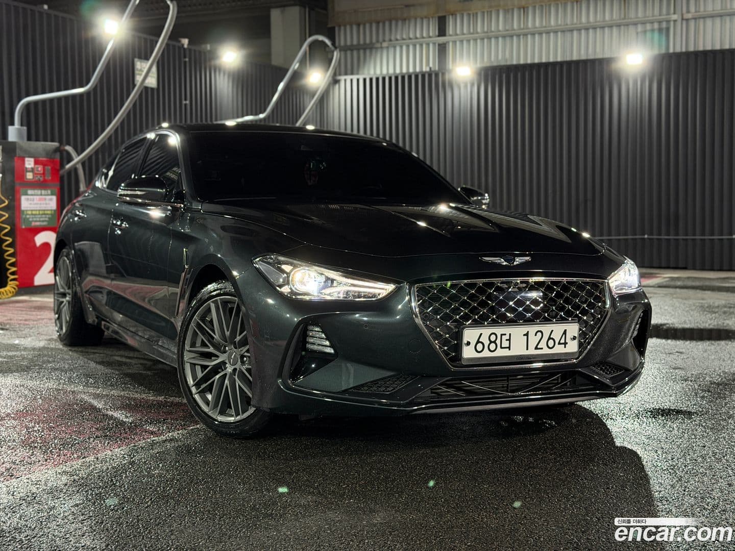 Main__Slider__Photo:G70 Genesis 2017.10-0