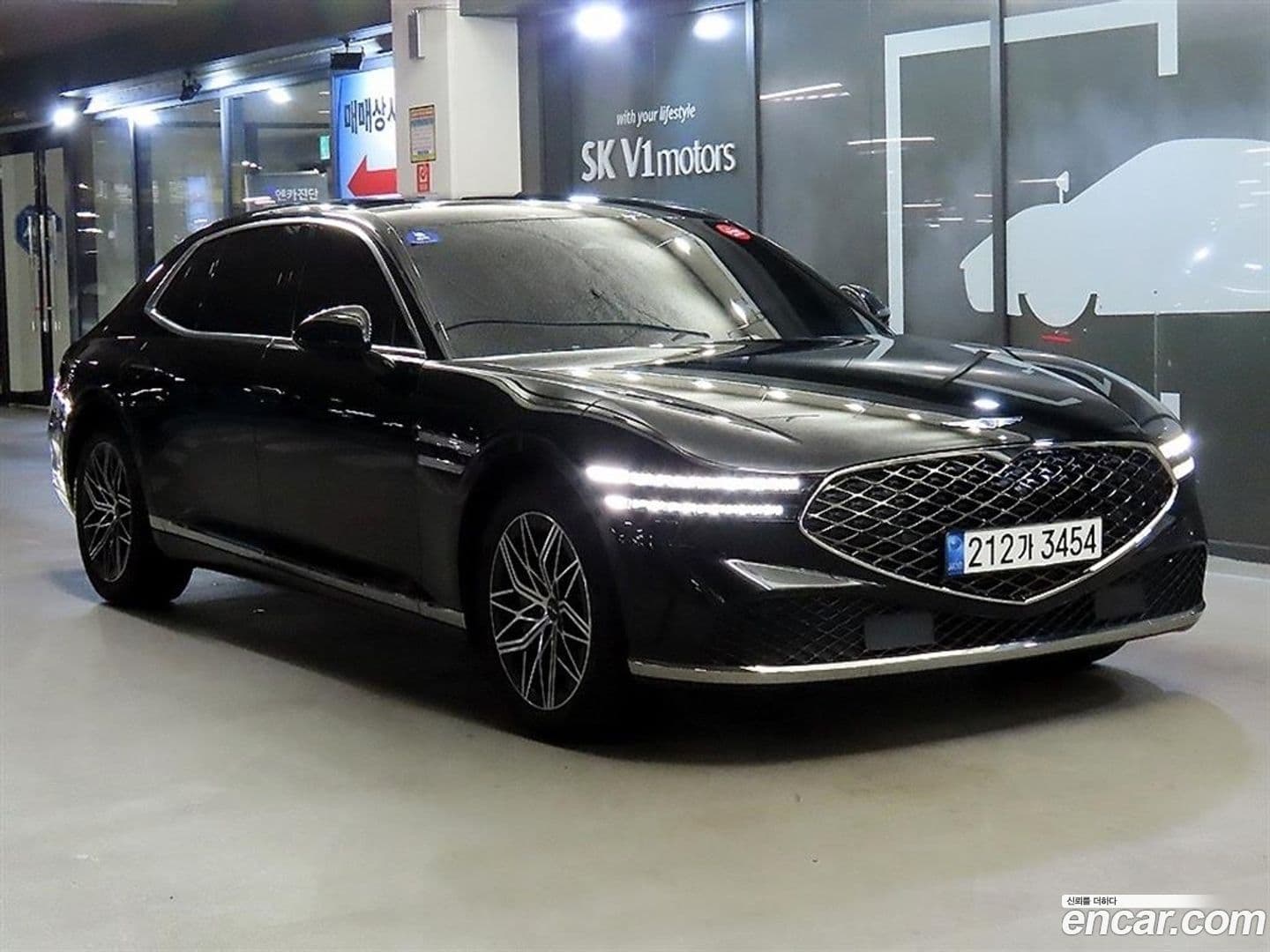 Main__Slider__Photo:G90 Genesis 2022.3-0