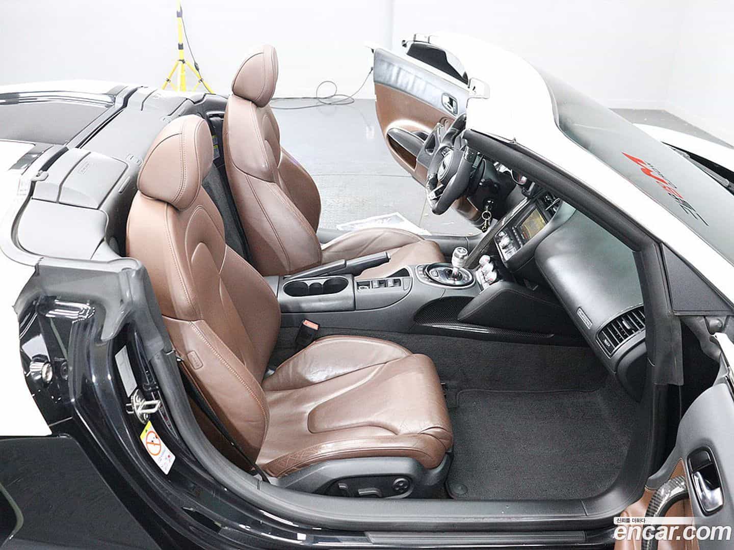 R8 Audi 2012.8-OPTION-020
