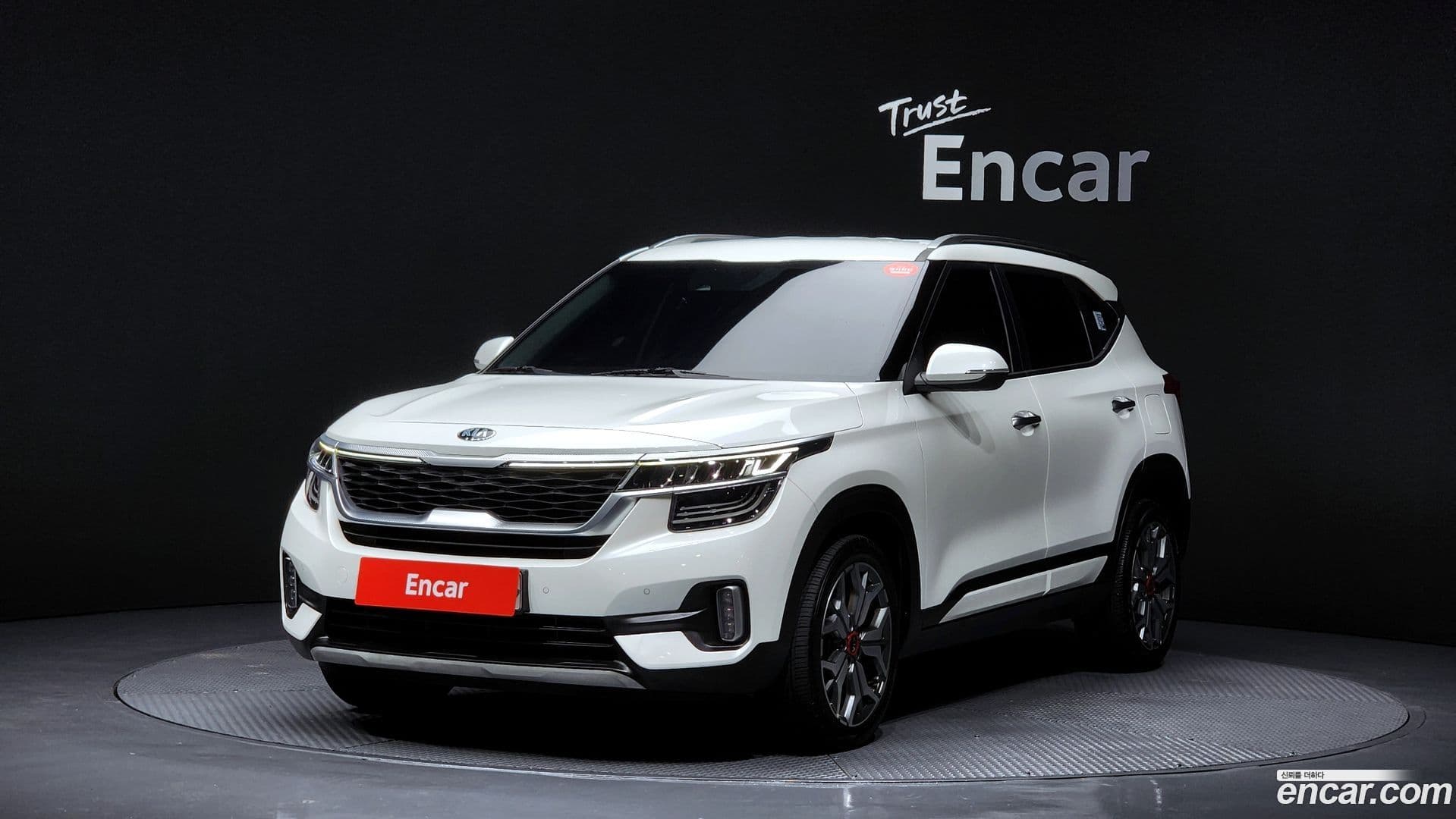 Main__Slider__Photo:Seltos Kia 2019.9-0