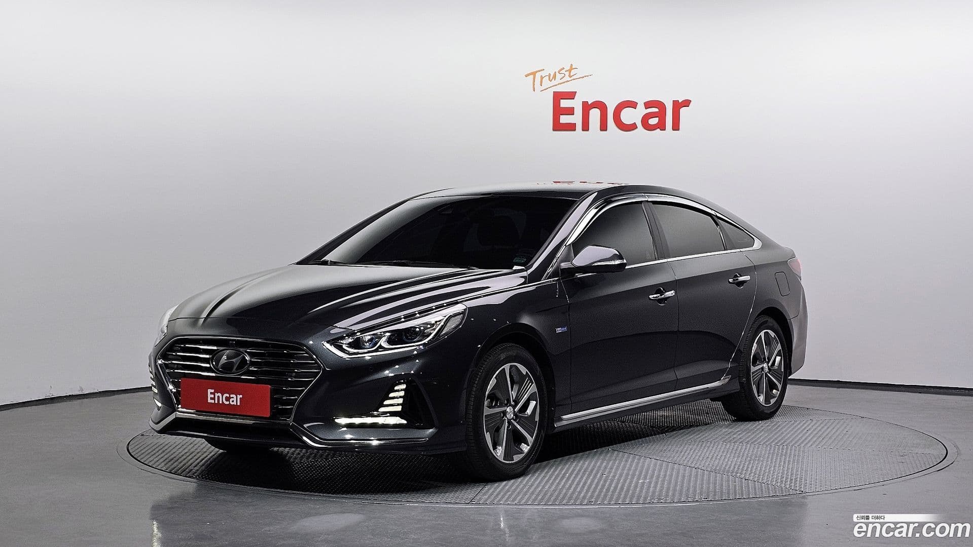 Main__Slider__Photo:Sonata Hyundai 2018.10-0