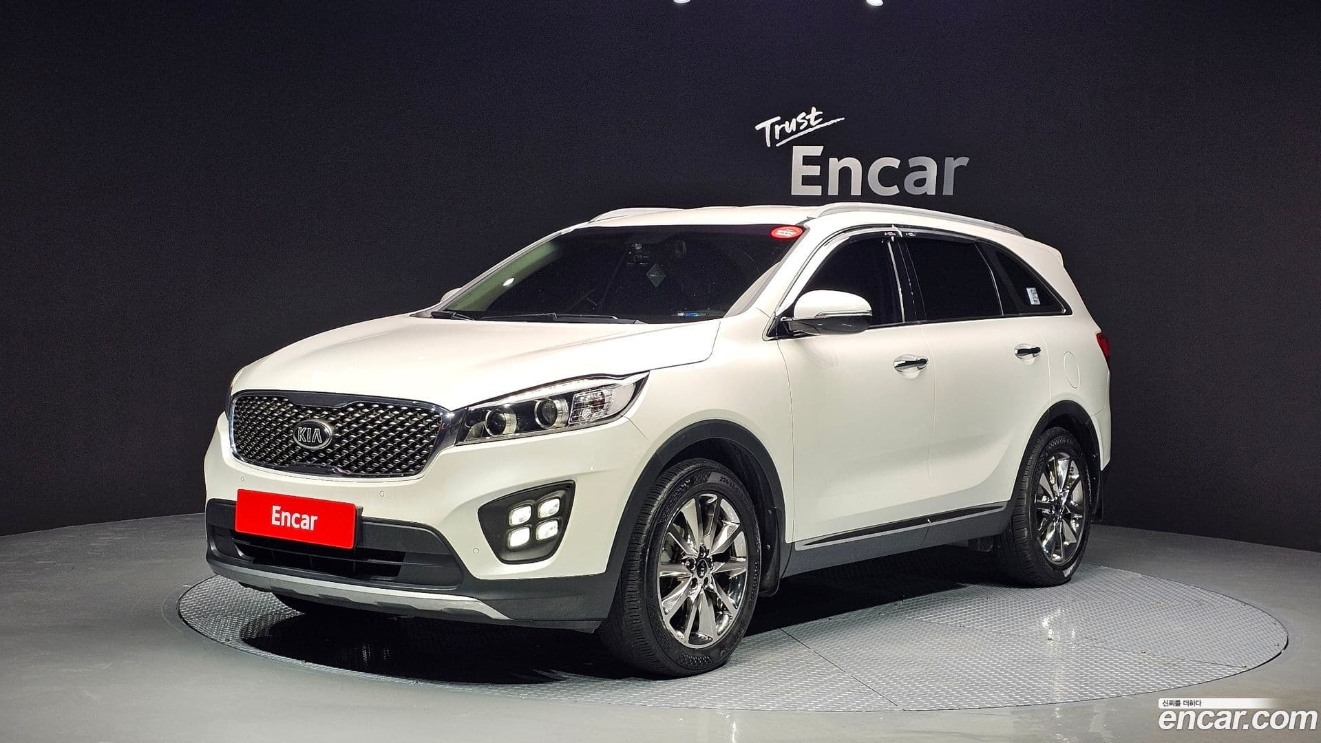 Main__Slider__Photo:Sorento Kia 2016.2-0