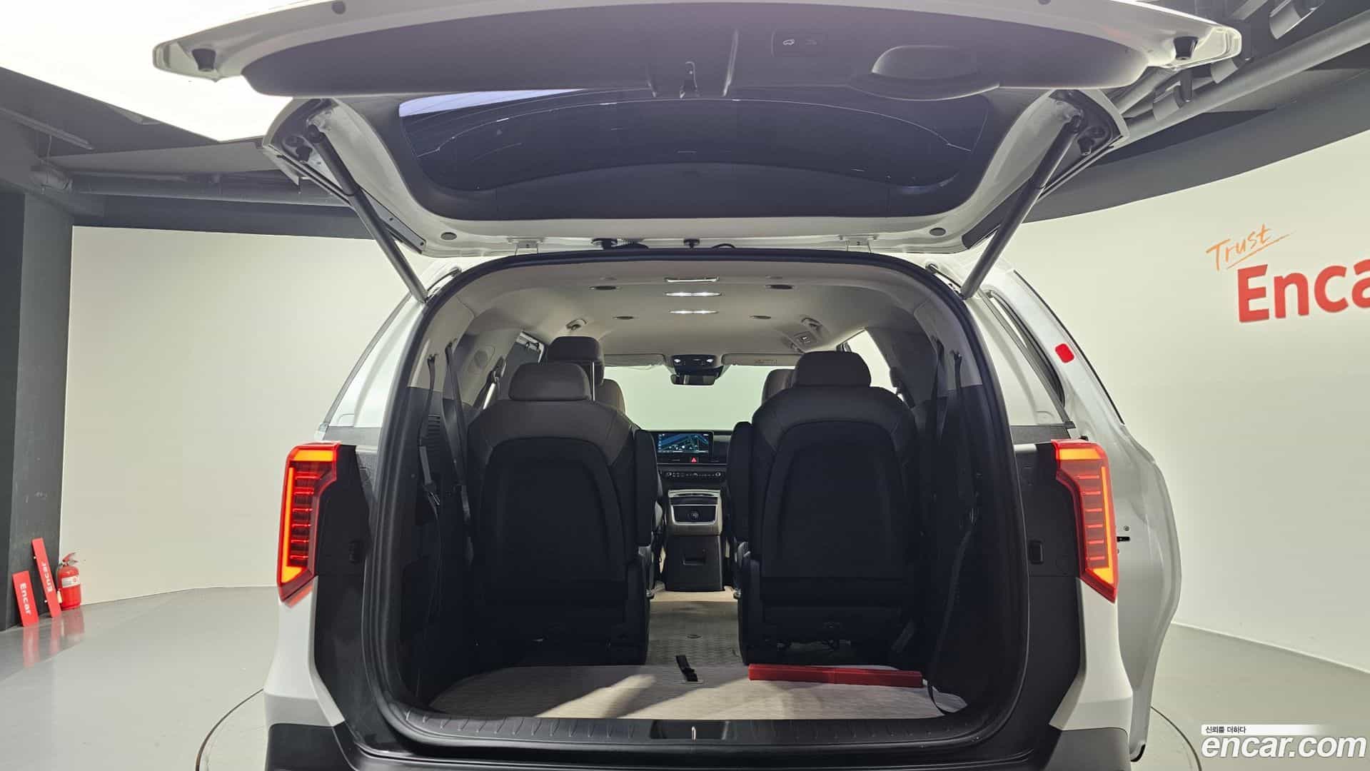 Canival Kia 2024.4-OPTION-024