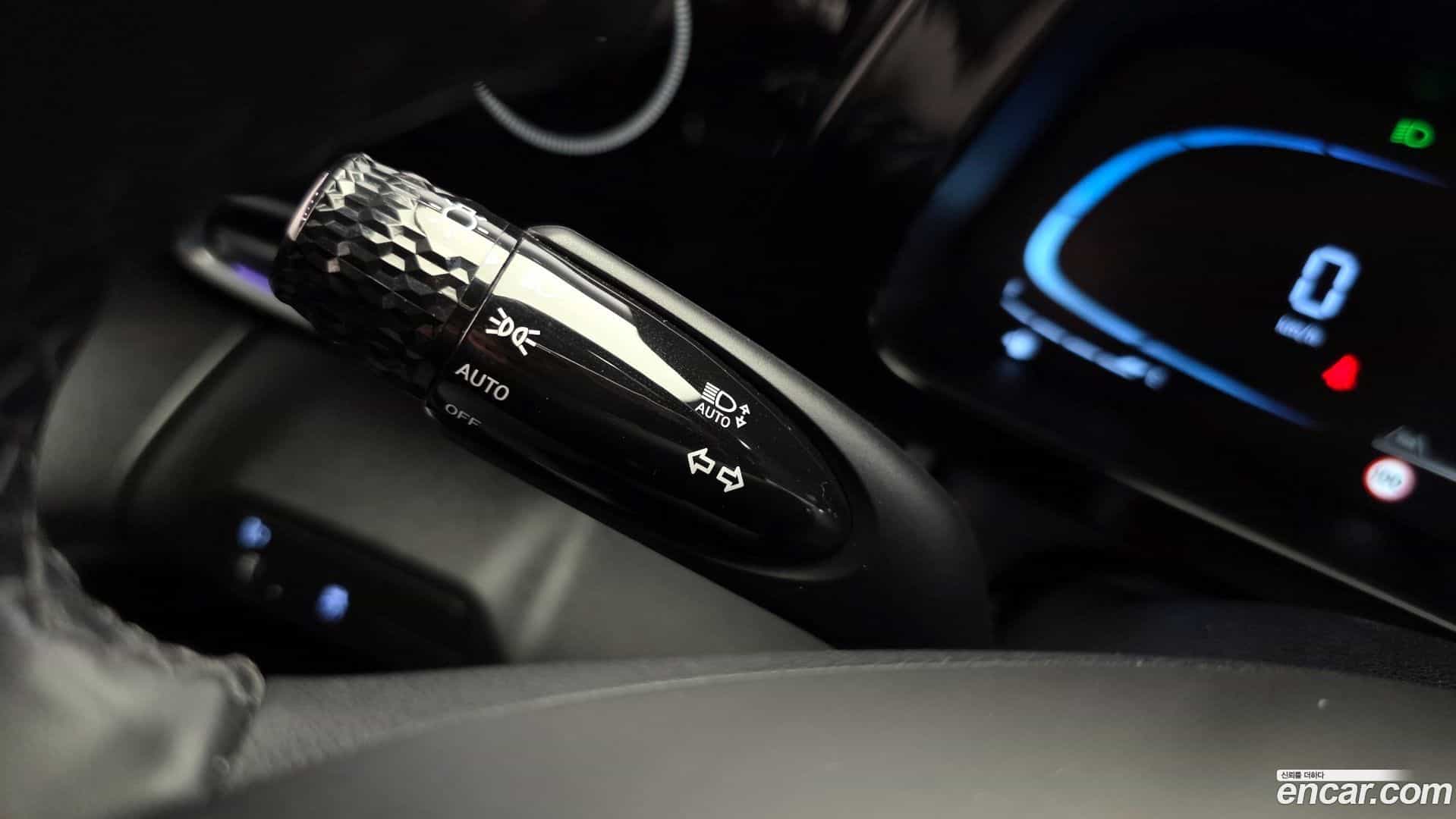 AVANTE Hyundai 2023.7-OPTION-022