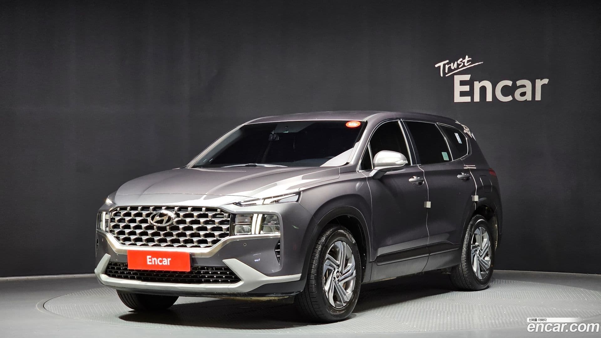 Main__Slider__Photo:Santafe Hyundai 2023.4-0