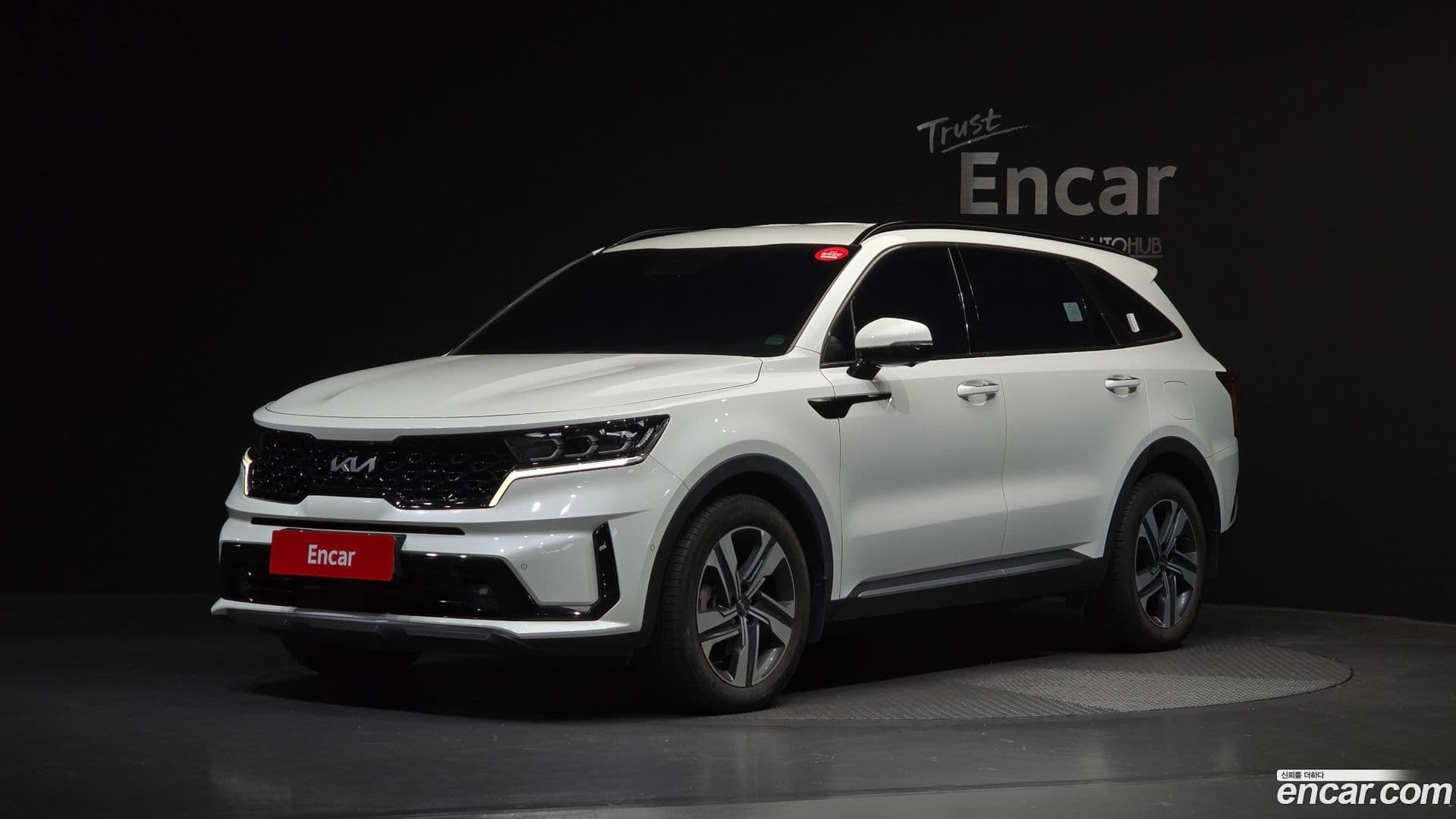 Main__Slider__Photo:Sorento Kia 2022.9-0