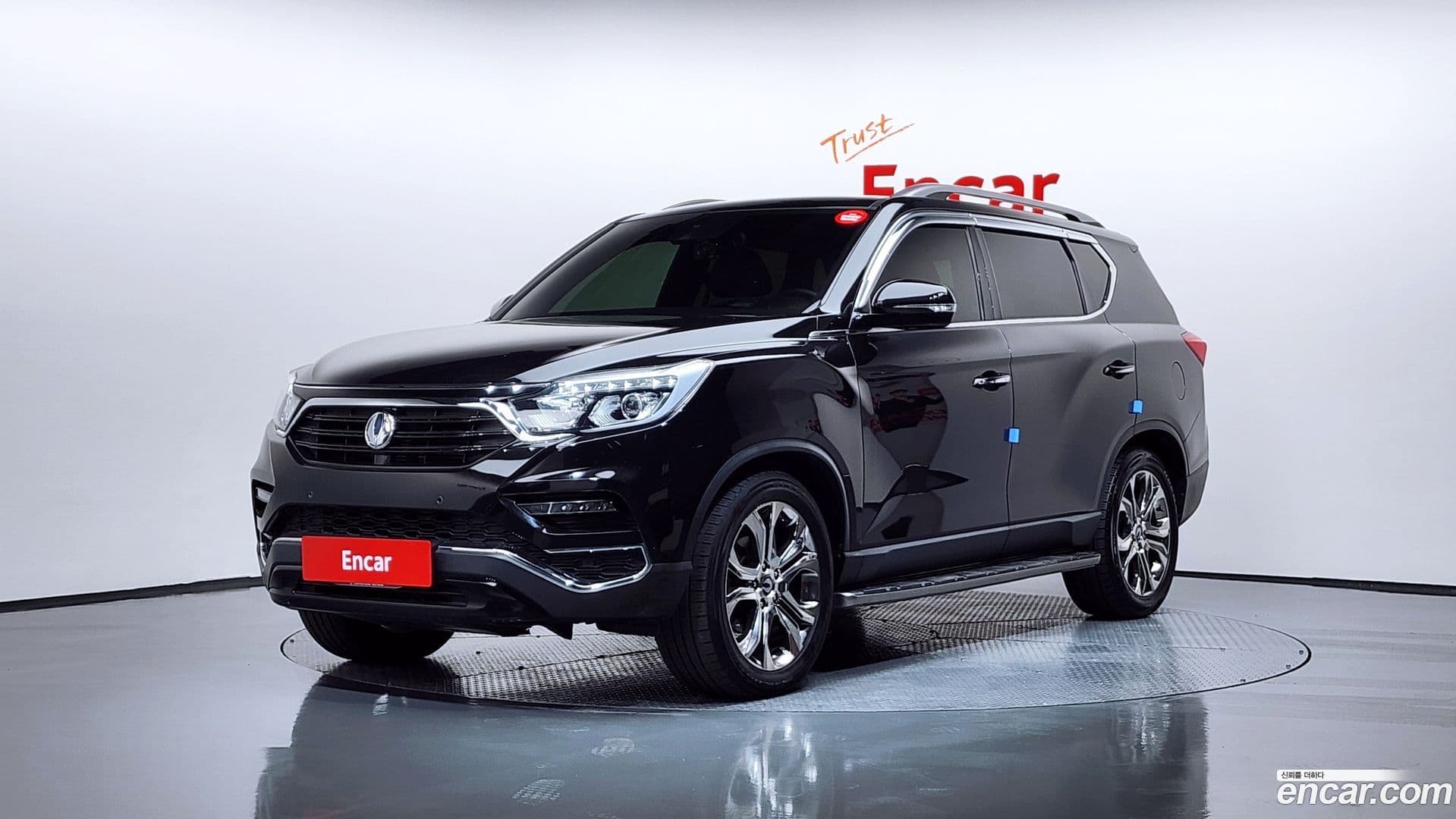 Main__Slider__Photo:Rexton KG Mobility 2017.11-0