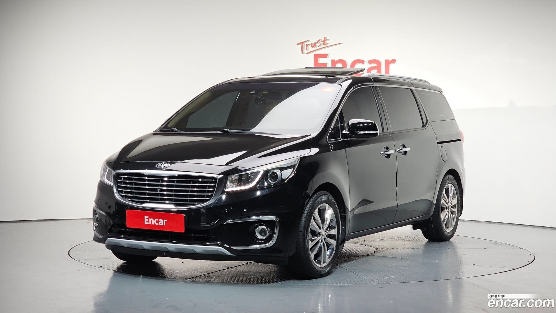 Main__Slider__Photo:Canival Kia 2014.6-0