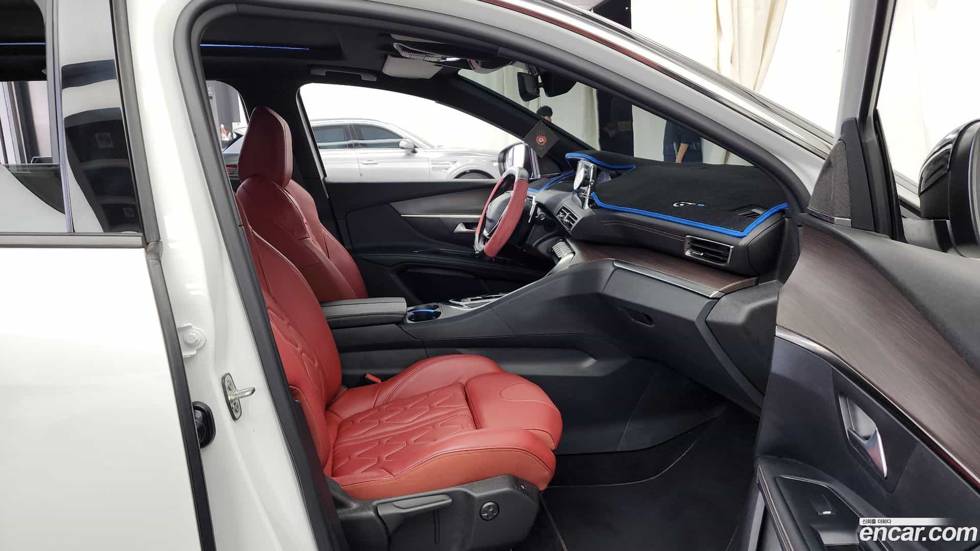 5008 Peugeot 2024.9-OPTION-015