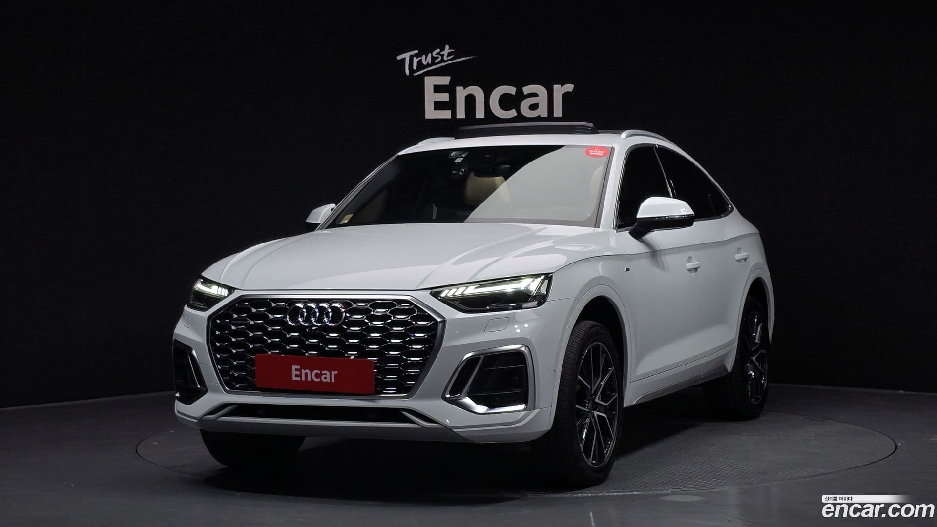 Main__Slider__Photo:Q5 Audi 2023.1-0