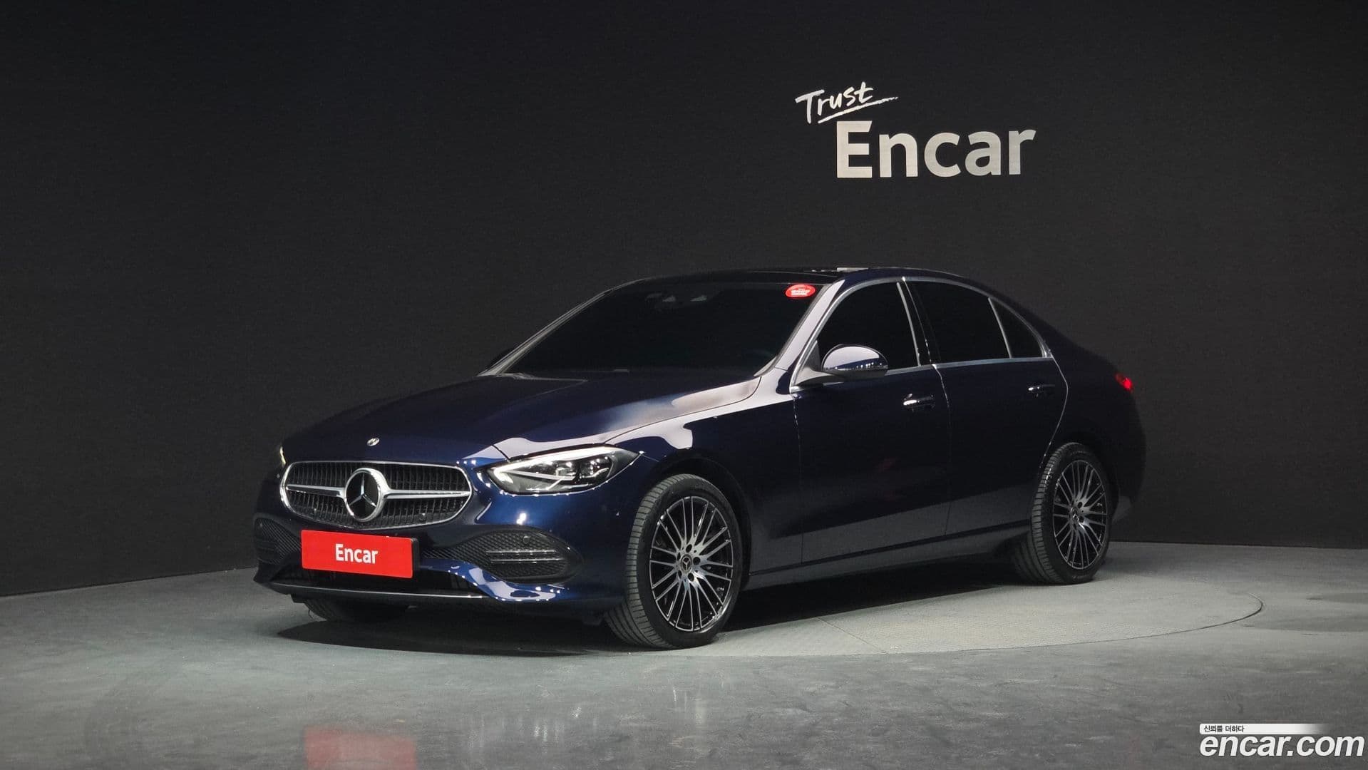Main__Slider__Photo:C-Class Mercedes-Benz 2022.3-0