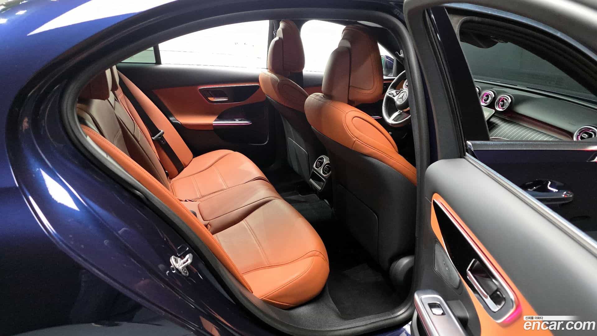 C-Class Mercedes-Benz 2022.3-OPTION-016