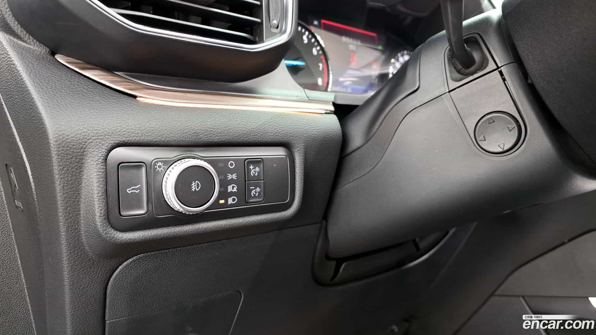 Explorer Ford 2022.7-OPTION-021