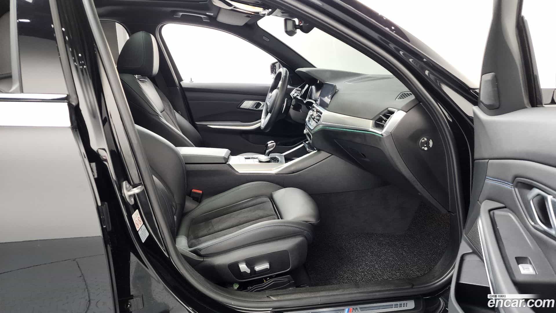 3-Series BMW 2022.1-OPTION-015