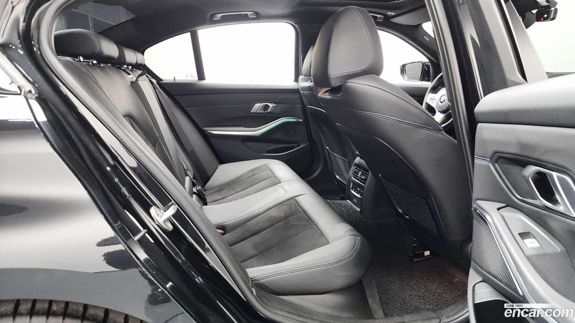 3-Series BMW 2022.1-OPTION-016