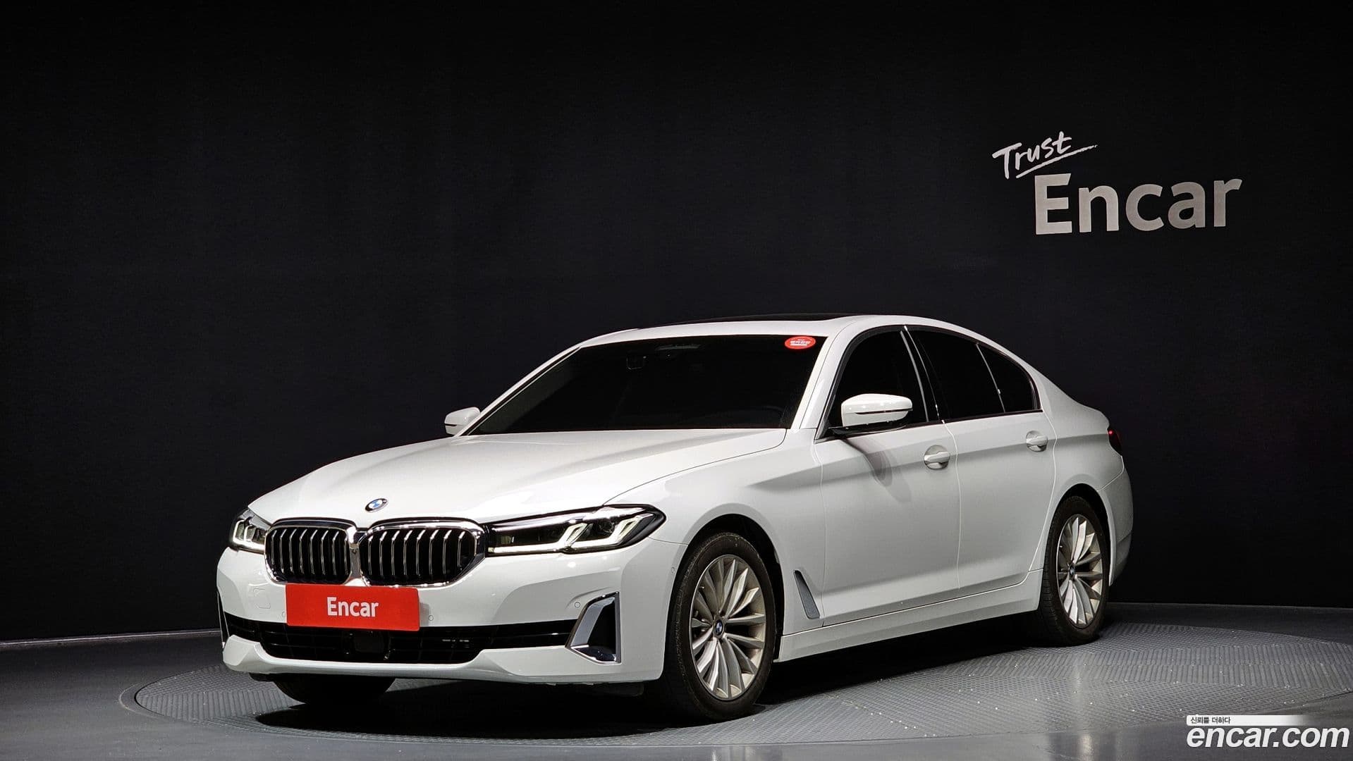 Main__Slider__Photo:5-Series BMW 2021.5-0