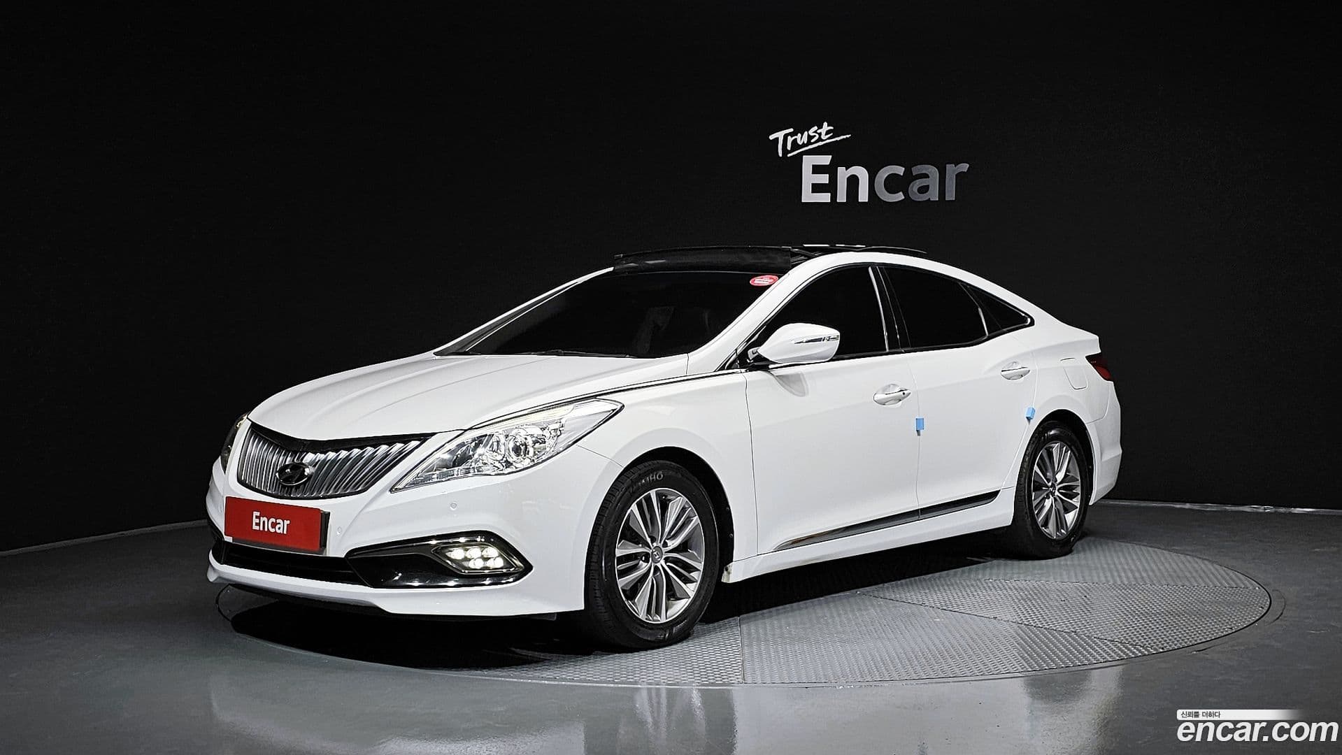 Main__Slider__Photo:Grandeur Hyundai 2016.5-0