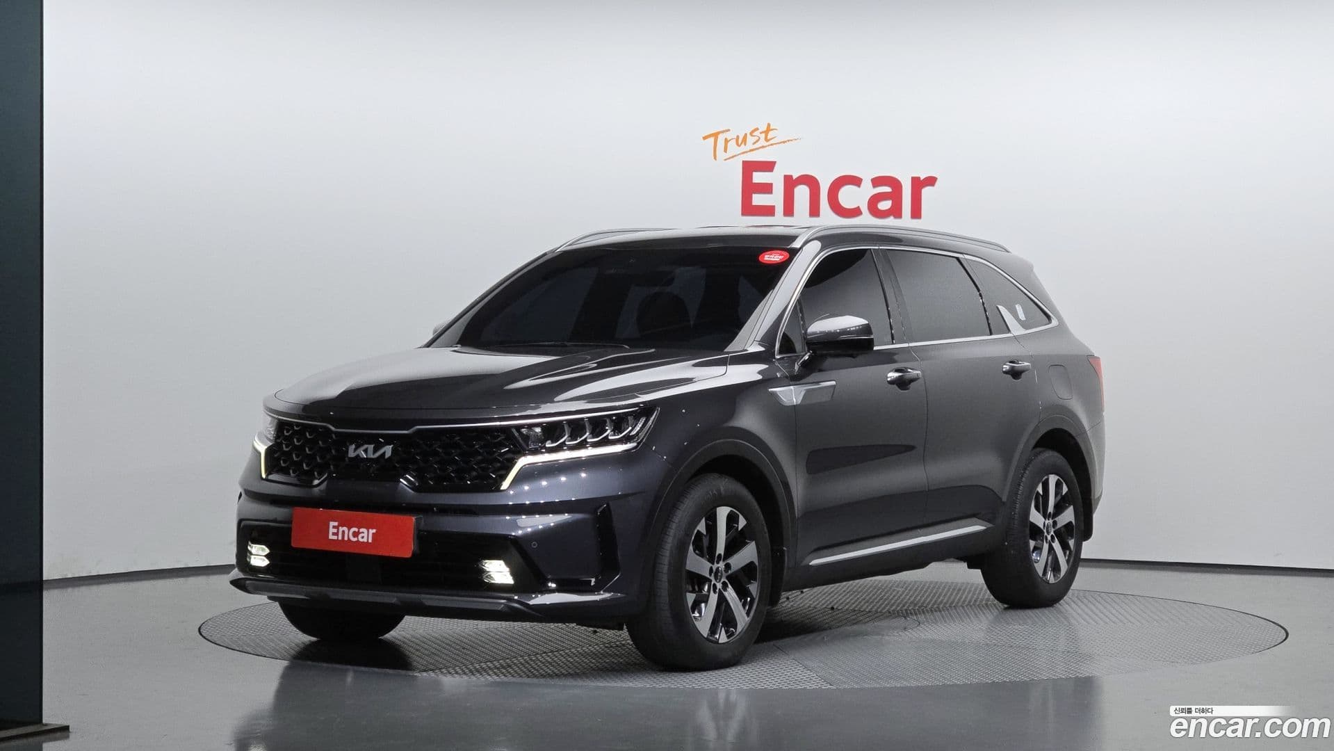 Main__Slider__Photo:Sorento Kia 2023.5-0