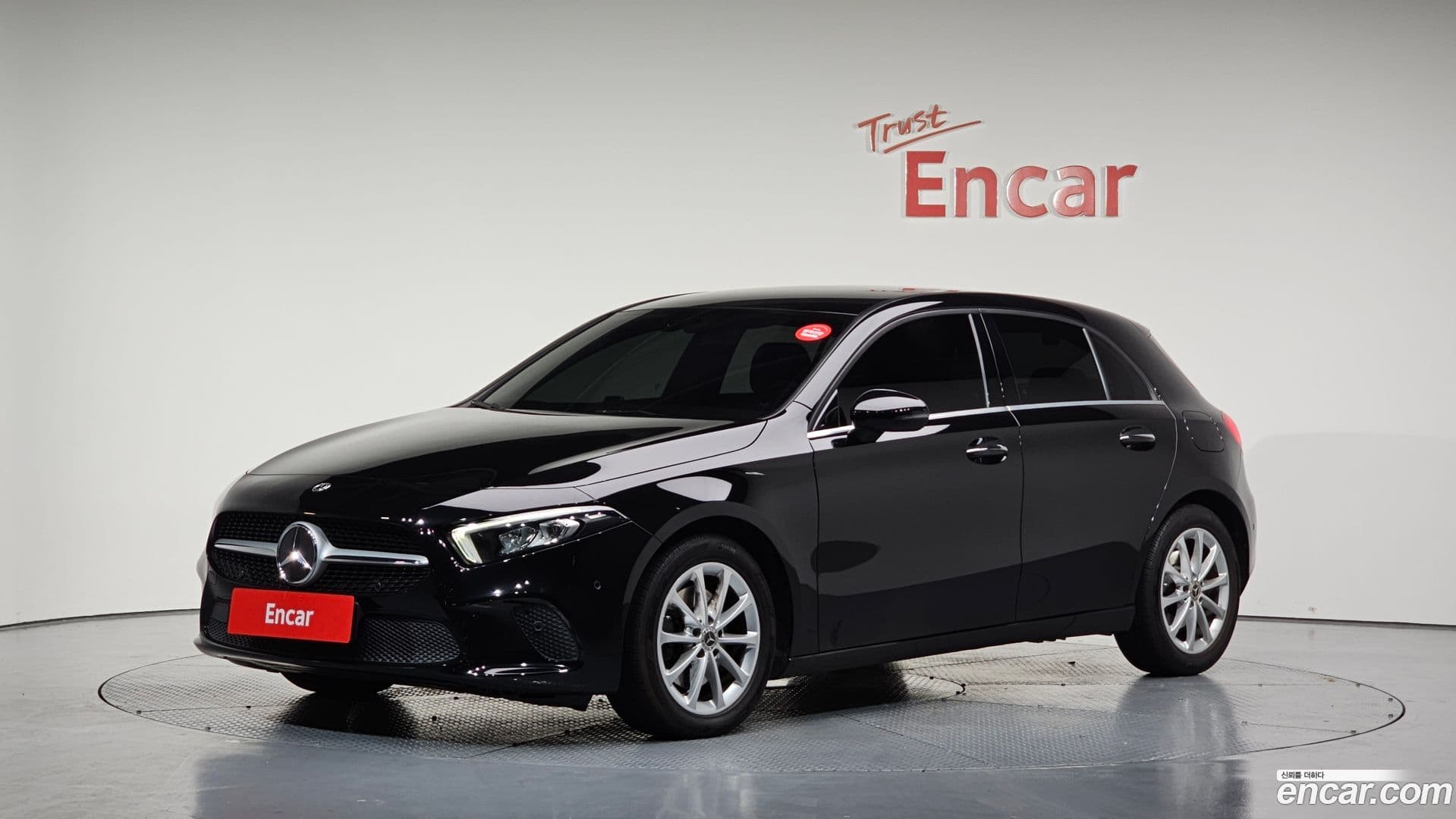 Main__Slider__Photo:A-Class Mercedes-Benz 2019.9-0