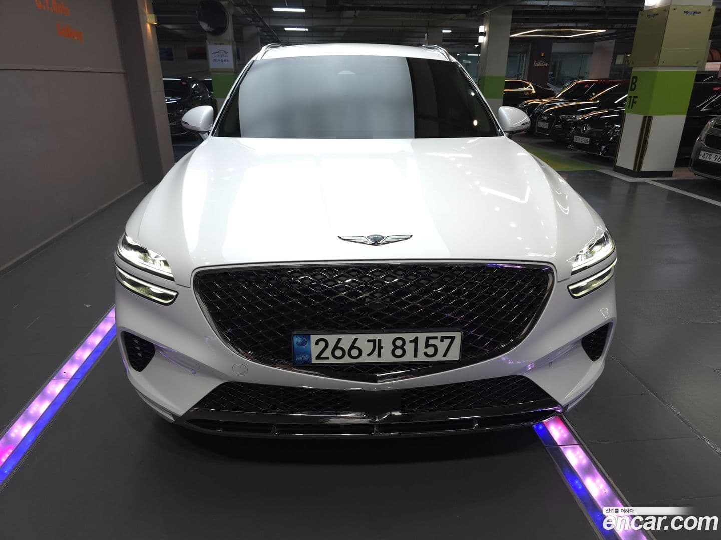 Main__Slider__Photo:GV70 Genesis 2021.11-0