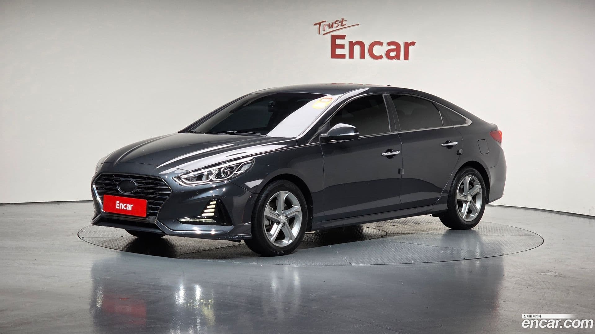 Main__Slider__Photo:Sonata Hyundai 2017.6-0
