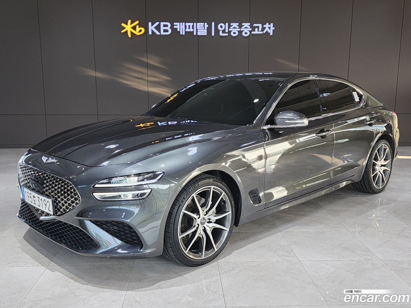 Main__Slider__Photo:G70 Genesis 2023.1-0