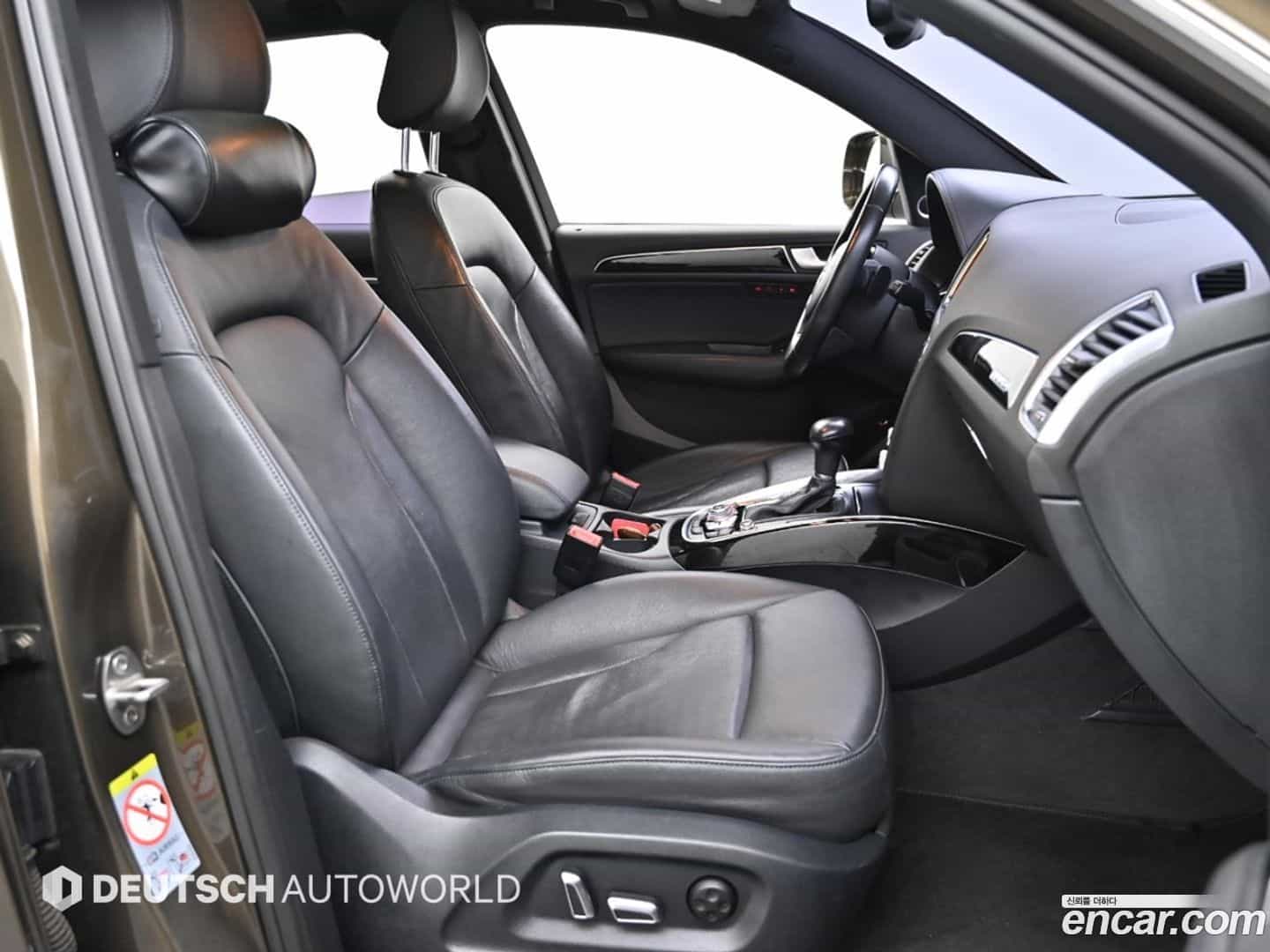 Q5 Audi 2015.2-INNER-010