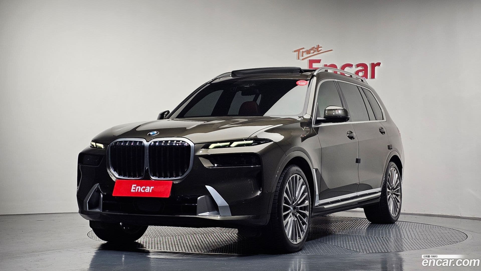 Main__Slider__Photo:X7 BMW 2023.3-0