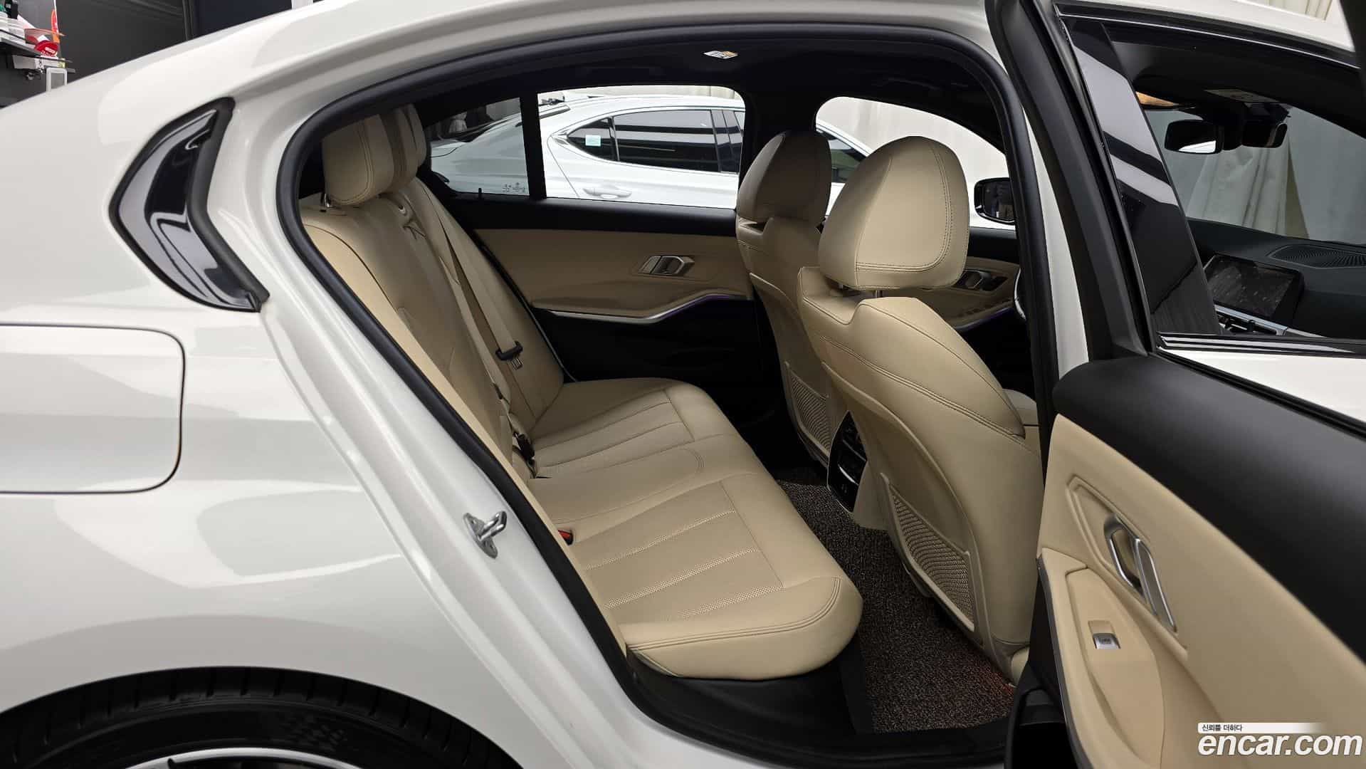 3-Series BMW 2021.9-OPTION-16