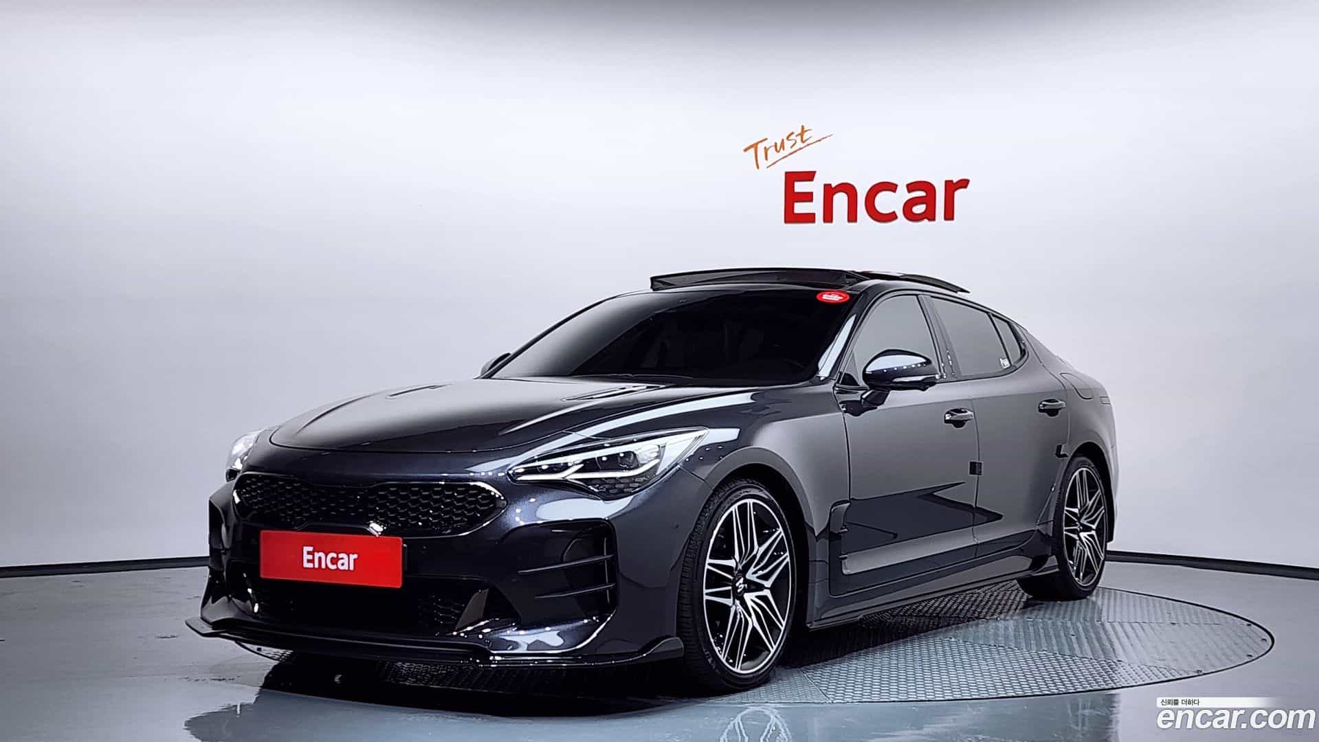 Stinger Kia 2022.8-OUTER-1