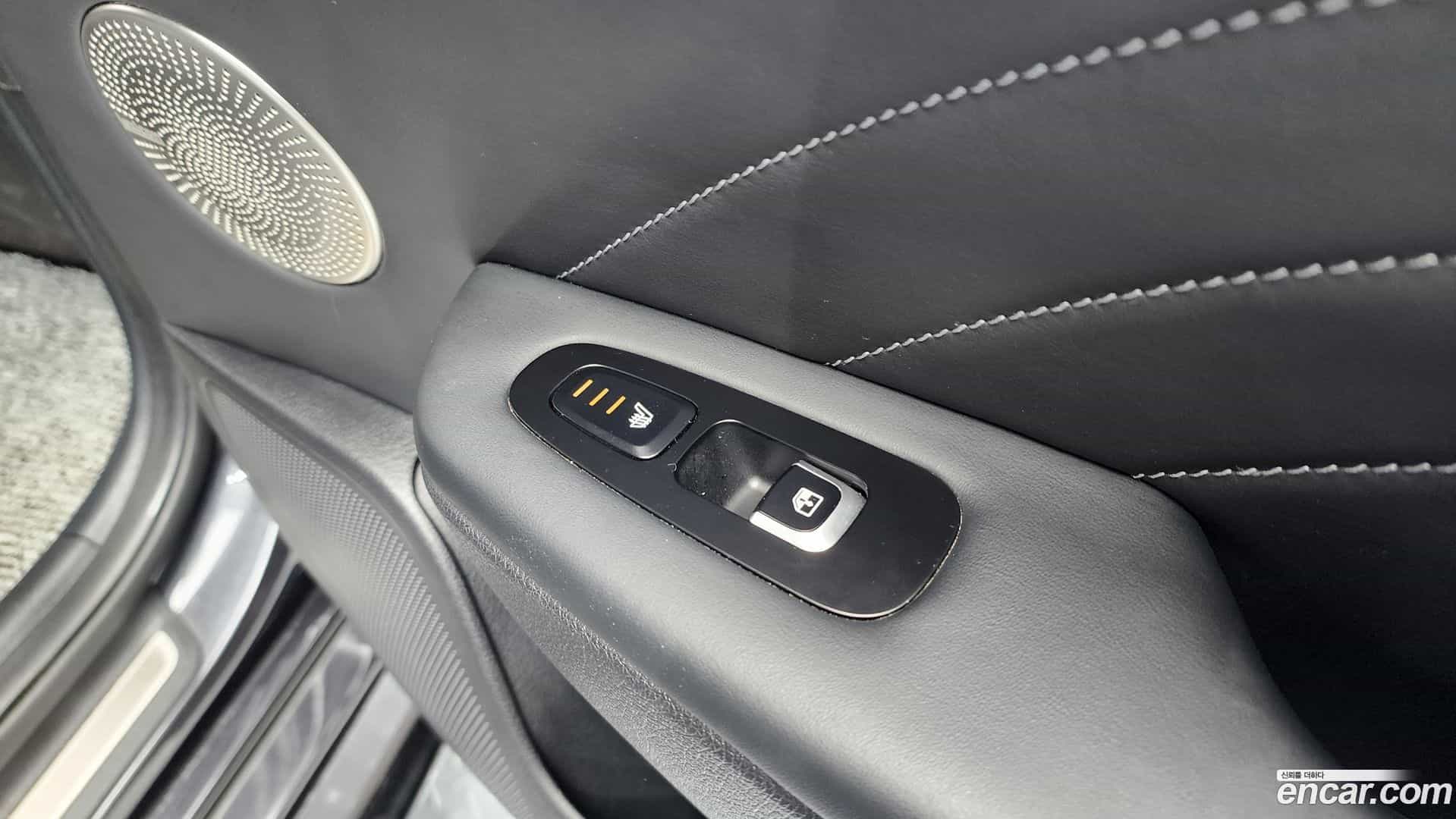 Stinger Kia 2022.8-OPTION-22