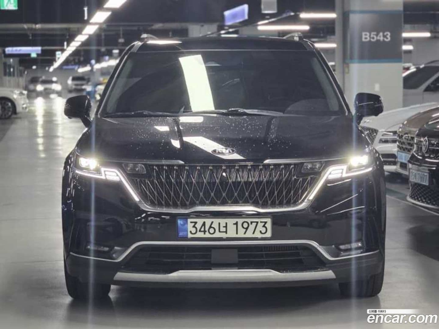 Main__Slider__Photo:Canival Kia 2020.10-0