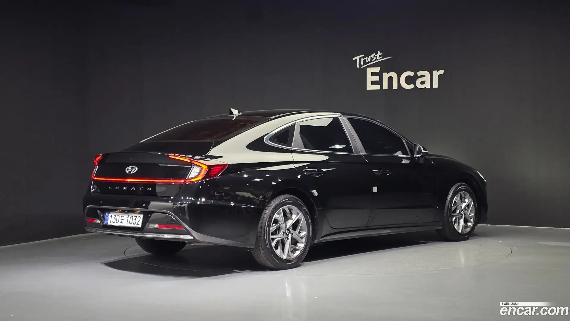 Main__Slider__Photo:Sonata Hyundai 2020.6-1