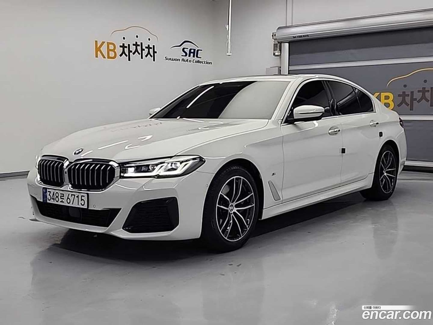 Main__Slider__Photo:5-Series BMW 2023.3-0